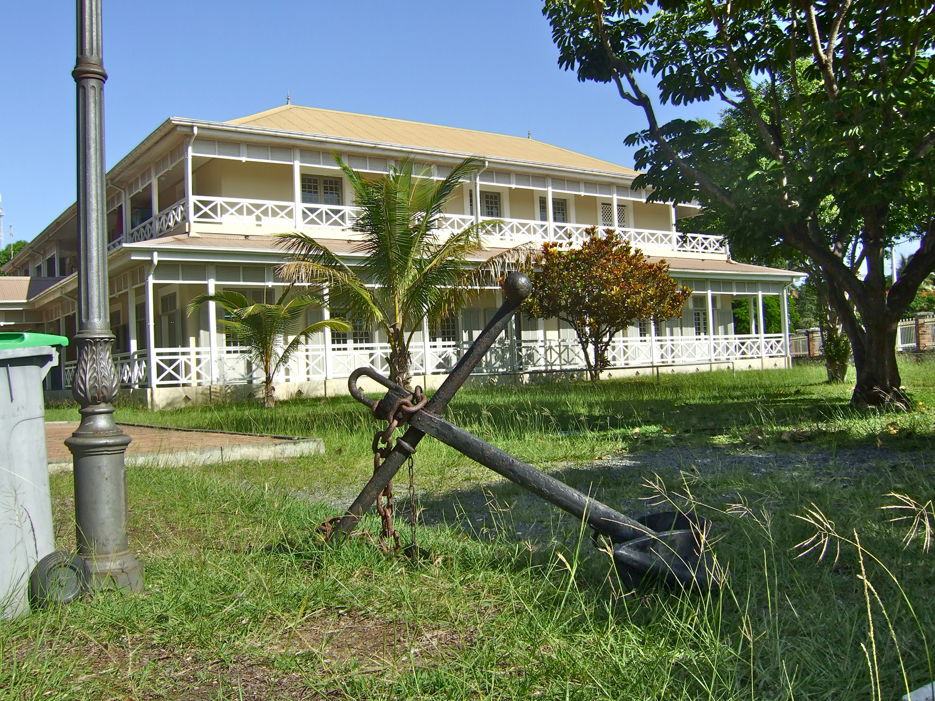 Exterior view of Bernheim Library, Nouméa Other information Photo by George Garrigues