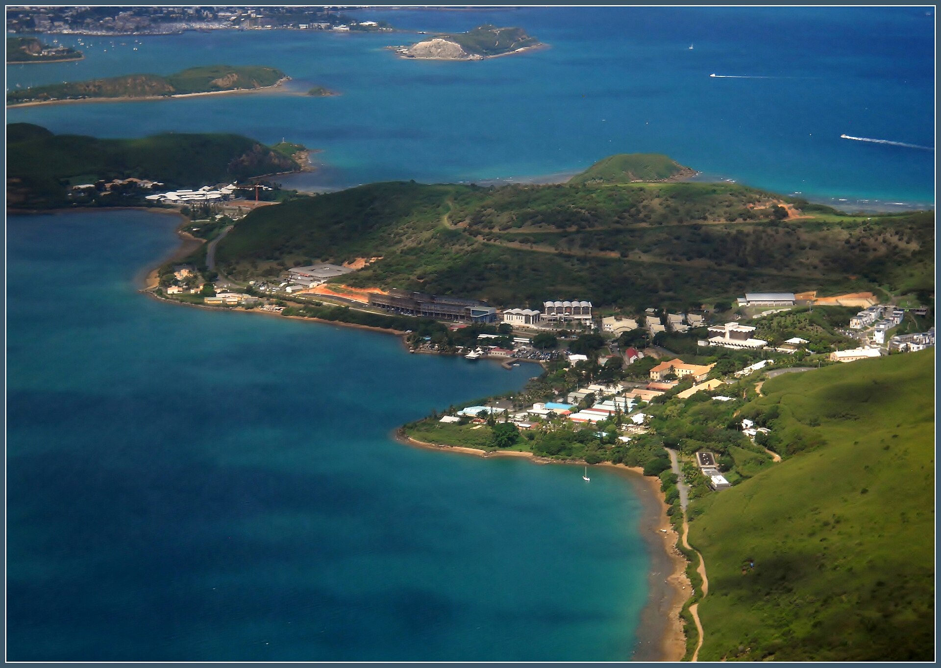 construite sur un des emplacements du bagne, dont il reste quelques vestiges Nouméa Nouvelle-Calédonie